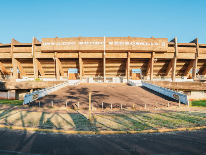 206__Morenao_FUTEBOL