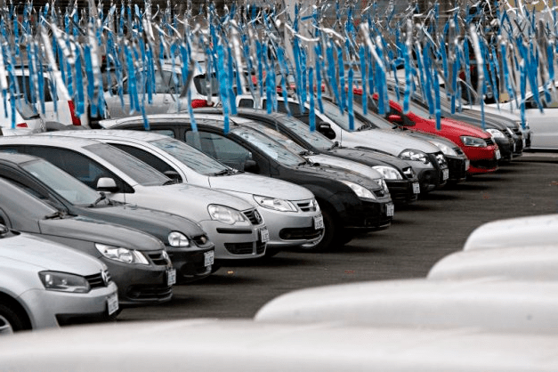 carros automoveis seminovos