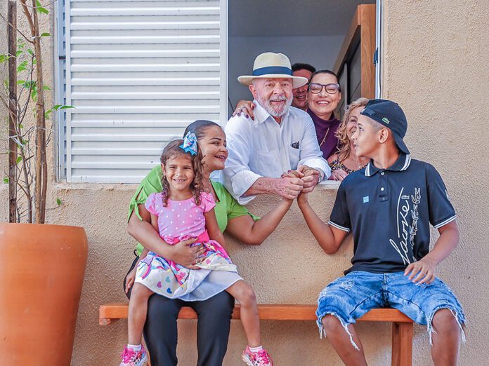 Minha Casa Minha Vida do governo Lula garante mais 820 casas em 36 cidades de MS Minha Casa Minha Vida do governo Lula garante mais 820 casas em 36 cidades de MS