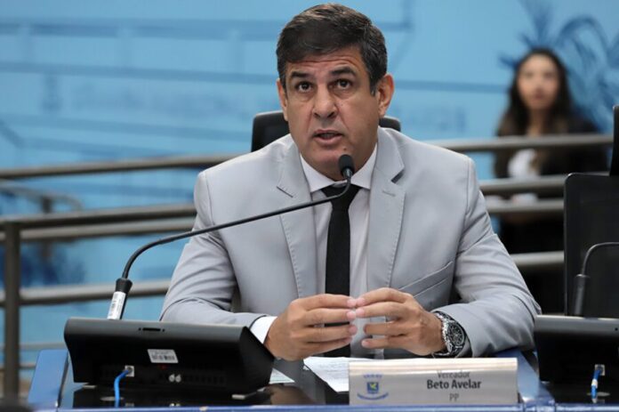 3333-Ver-Beto-avelar-fto-izaias-Medeiros