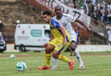 DAC marca no último lance e empata com Operário no Douradão